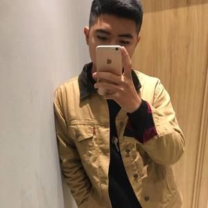 Meet your Posher, Hoàng